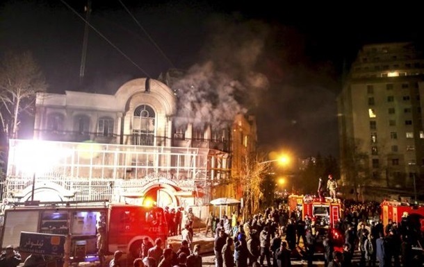 В Иране из-за нападения на саудовское посольство уволили чиновника