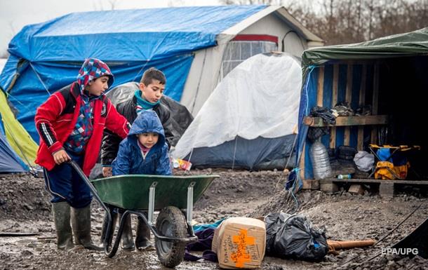Берлин: Беженцев нужно ограничить в выборе места жительства