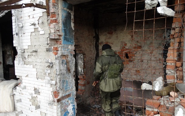 Донбасс: стороны заявили о десятках обстрелов
