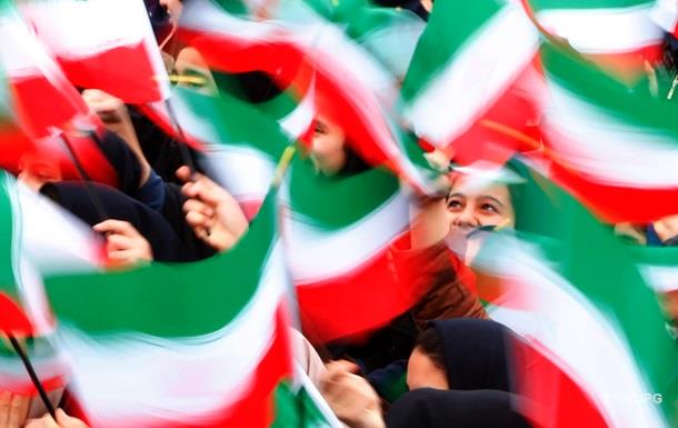Иран пообещал ответить на новые санкции США
