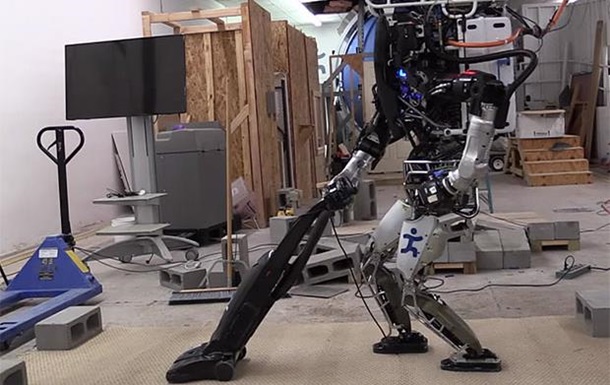 робот Atlas
