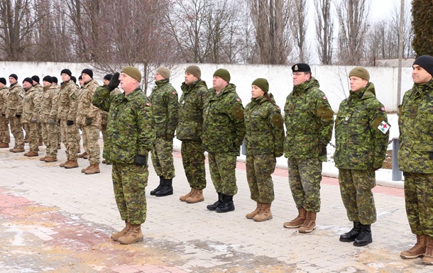 Канадские инструкторы начали обучение украинских саперов