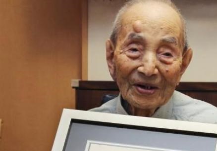 Перед смертью один из старейших людей раскрыл свой секрет долголетия