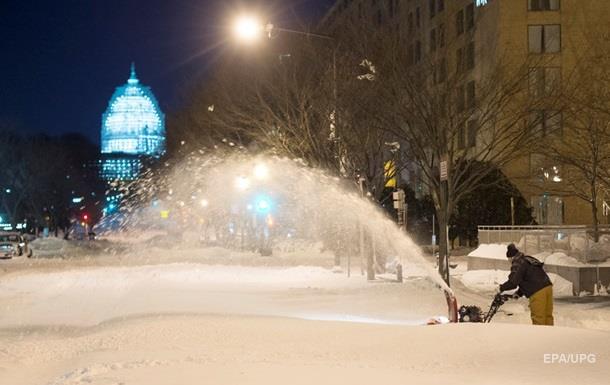 Убытки от снегопадов в США оценили в три миллиарда