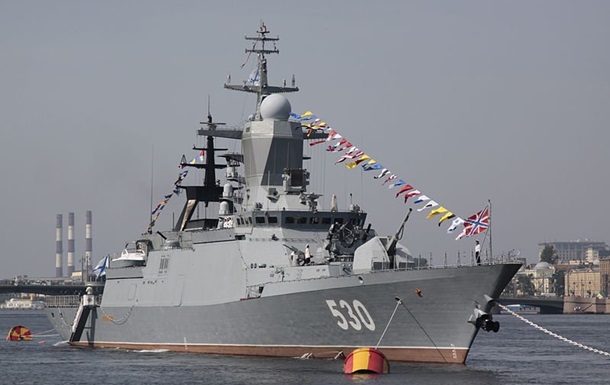 Россия привела в боеготовность корабли и морскую пехоту