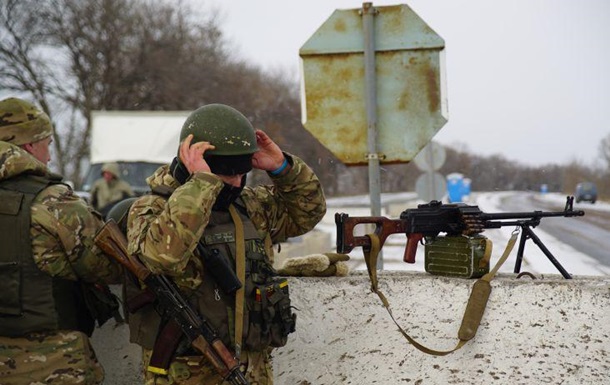 Жителів Донбасу затримали за побиття бійця ЗСУ та крадіжку його зброї