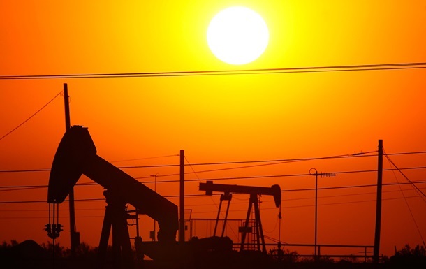 ЄК різко знизила прогноз щодо цін на нафту