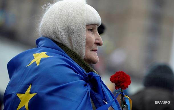 Опитування: 59% українців хочуть в ЄС, 47% - у НАТО