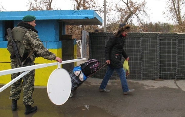 Відкриття нового пункту пропуску на Луганщині перенесли через обстріли