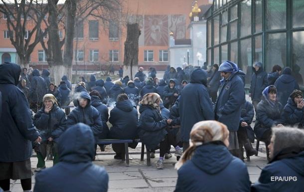 Тюремщики призывают приостановить  закон Савченко 