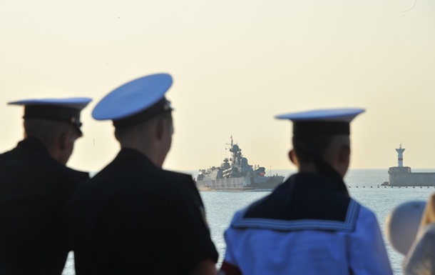 СБУ запретила въезд морякам, посетившим Крым