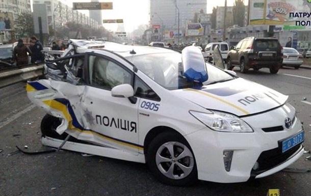 У поліції Києва розповіли, скільки авто розбили патрульні