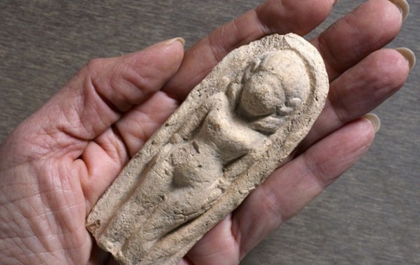 Мальчик нашел статуэтку, которой три с половиной тысячи лет