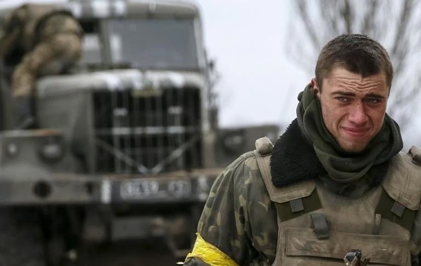 На Луганщине подорвалась машина с военными