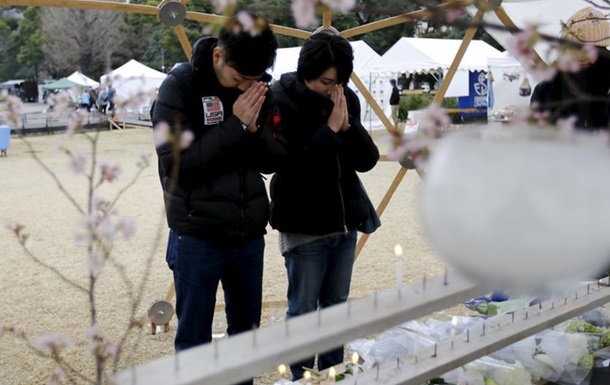 Японія вшановує жертв Фукусіми