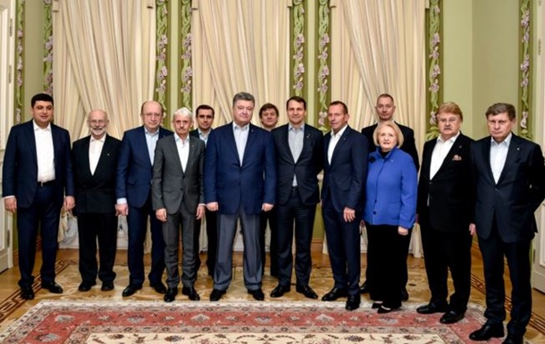 Порошенко обсудил реформы с  друзьями  Украины