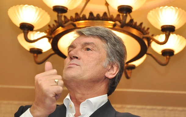 Ющенко считает русский язык главной угрозой Украине