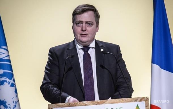 Премьер Исландии в отставку не подавал