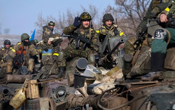 Снова гибнут люди: ВСУ бьет по Донбассу из всего, что можно и что нельзя 