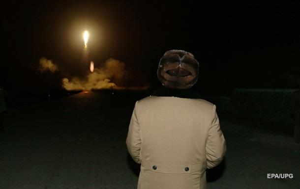 В честь дня рождения Ким Ир Сена КНДР запустит баллистическую ракету - СМИ