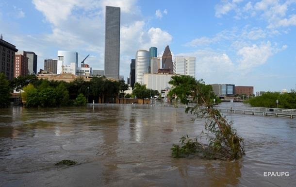 Г юстон штату Техас через повінь оголосили зоною лиха