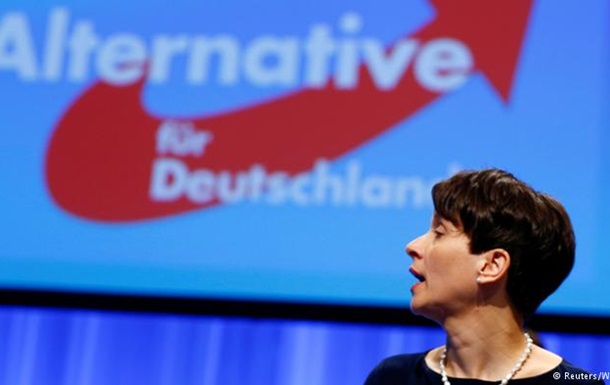 Німецькі праві популісти проголосили антиісламський курс
