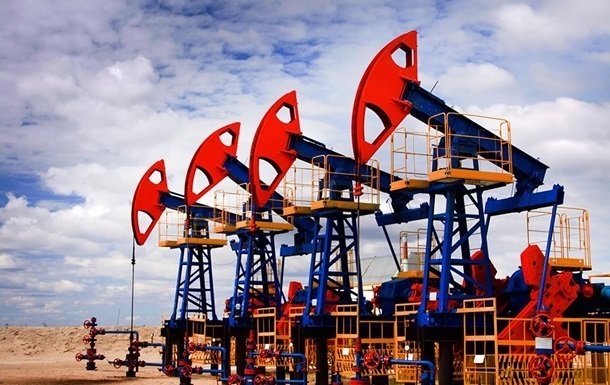 Світові ціни на нафту знижуються