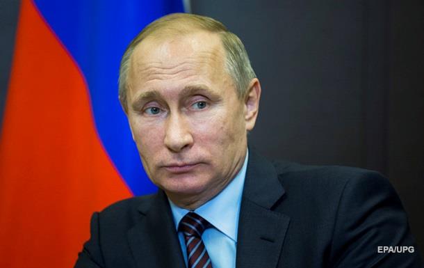 Путин проигнорировал Порошенко в поздравлении