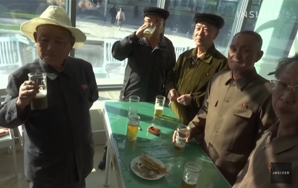 ЗМІ показали, як виглядає бар в Північній Кореї
