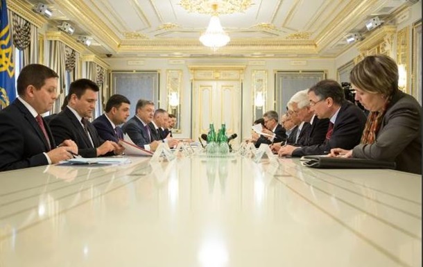 Порошенко закликав G7 продовжити санкції проти РФ