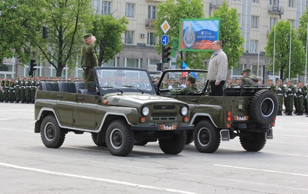 Військові паради на Донбасі порушили Мінськ - ОБСЄ