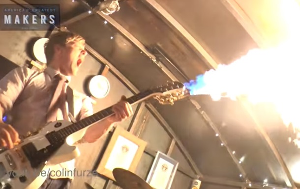 Британский изобретатель создал гитару-огнемет