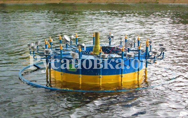 Открытие фонтанов на Русановке. Киев 28.05.2006 