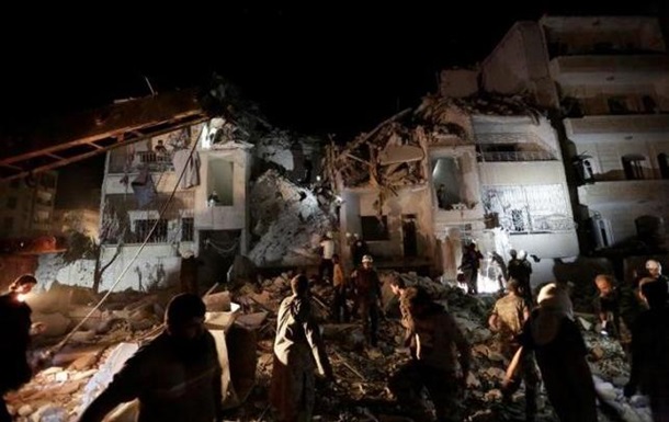 Авиацию РФ обвинили в гибели 23 человек в Сирии