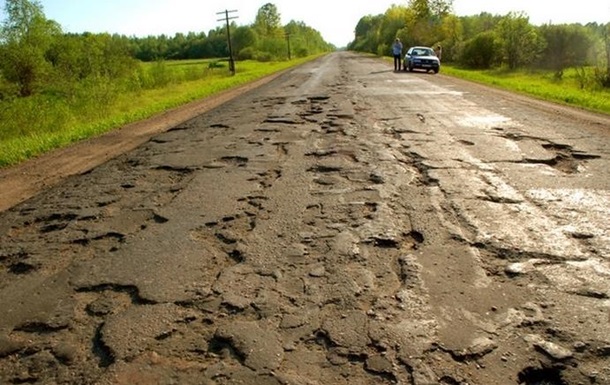 Российский мэр о плохих дорогах: Наша земля отторгает асфальт