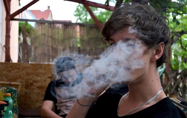 Легалізація марихуани знизила у підлітків інтерес до неї