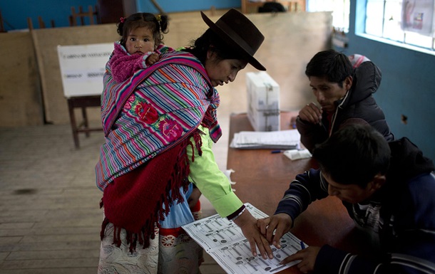 Выборы в Перу: кандидаты ведут борьбу за каждый голос