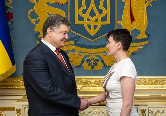Порошенко высказал Савченко свою позицию по переговорам с боевиками