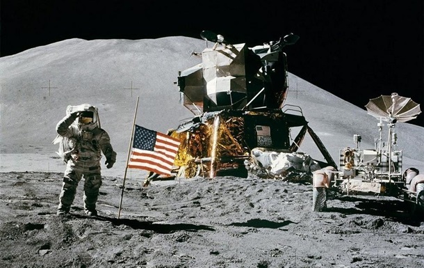 США знову хочуть полетіти на Місяць