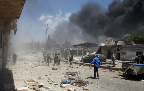 Війна у Сирії: при авіаударах по Ідлібу загинуло 20 осіб