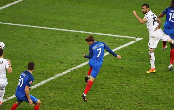 Франция вырывает победу у Албании и первой выходит в плей-офф Евро-2016
