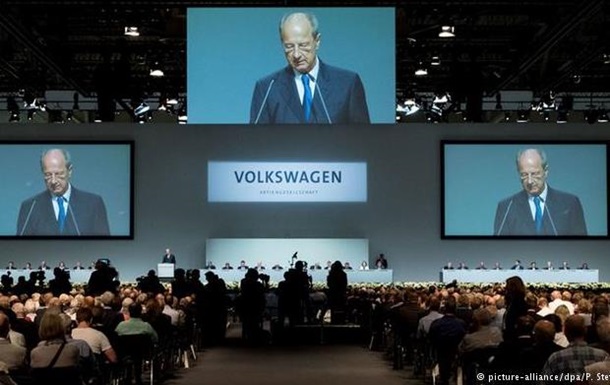 Руководство VW принесло извинения за  дизельный скандал 