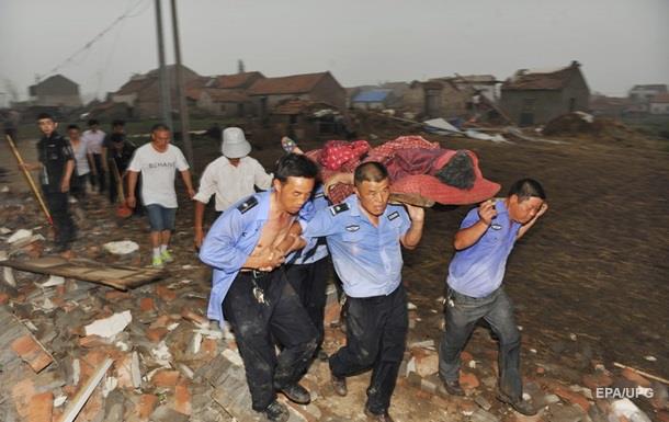 У Китаї через смерч загинули 98 осіб