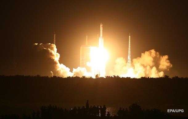 Китай успешно испытал космическую ракету 