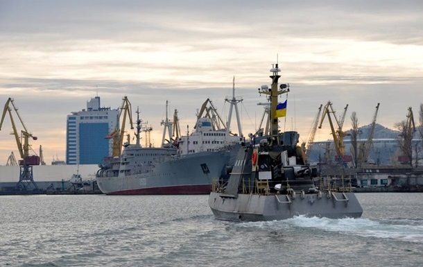 Комбат Азова: Флот України потоплять за 40 хвилин