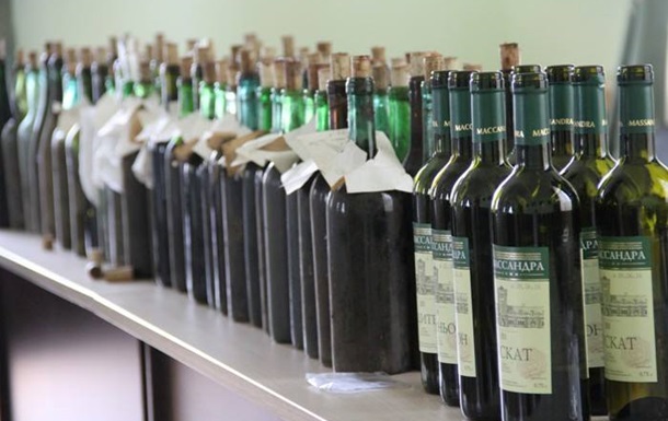 Кримська  Массандра  почала експортувати вино в Китай