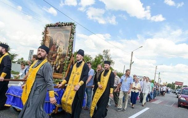 Луценко пообещал обеспечить безопасность участников Крестного хода 