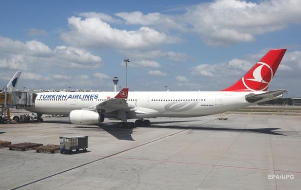 Turkish Airlines уволила 200 сотрудников после путча