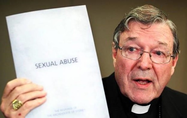 Казначея Ватикана заподозрили в домогательствах к детям