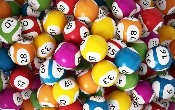У США сімейна пара виграла в лотерею $536 млн
